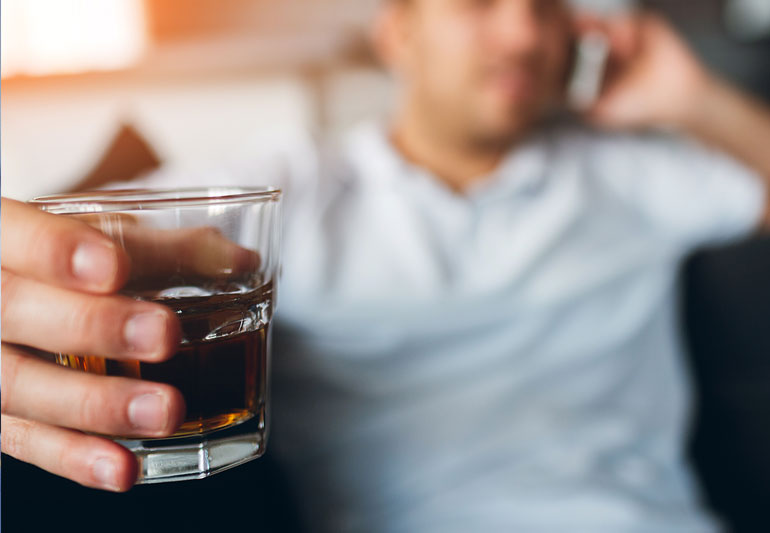 The Dangers of Alcohol and Joint Pain Jupiter Labs Nutrition